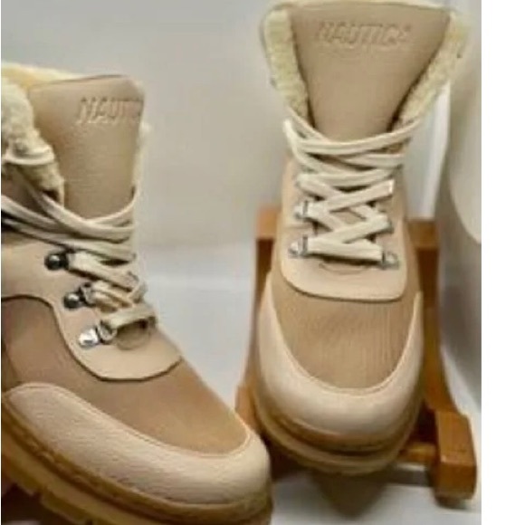 Nautica Shoes - Tan ankle boots size 8